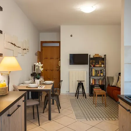 Apartamento Modern & Bright - 100m From The