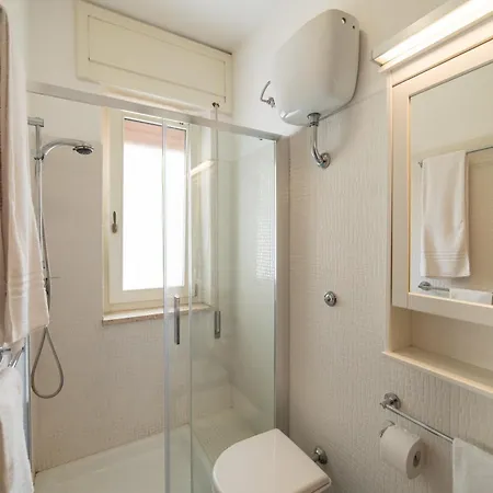 Apartamento Modern & Bright - 100m From The