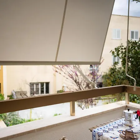 Modern & Bright - 100m From The Apartamento *